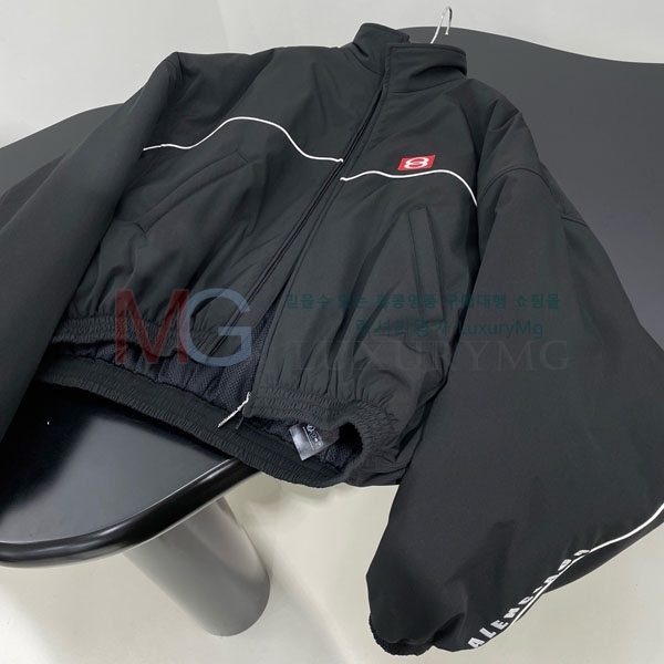  ߷þư е  BL0234220-1