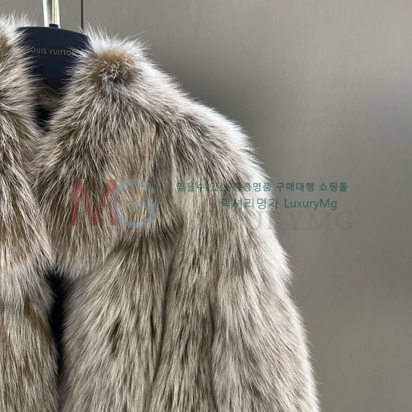  ̺ þ   L4532340-2