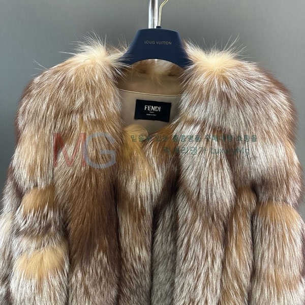   þ   FEND223424-5