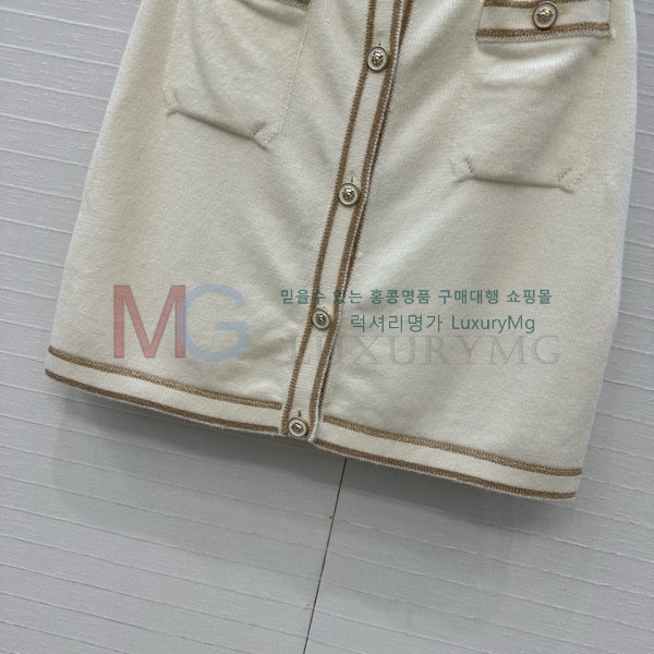 ���� ��* ��ĿƮ CHA33407-1