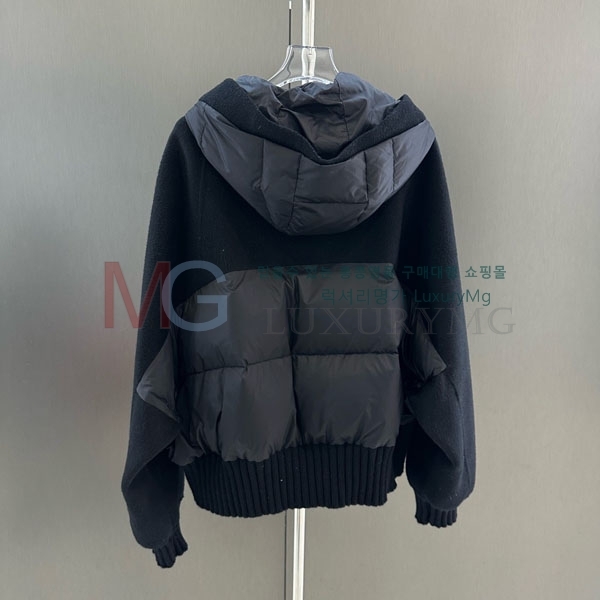  η** е   ĵ LP23345054-23