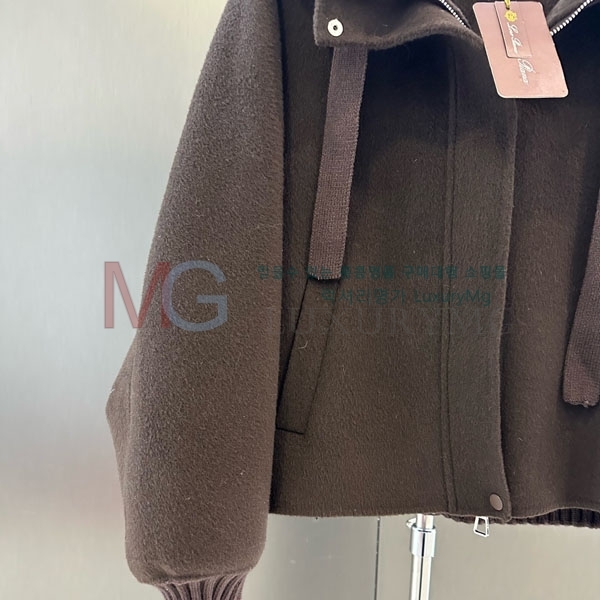  η** е   ĵ LP23345054-24