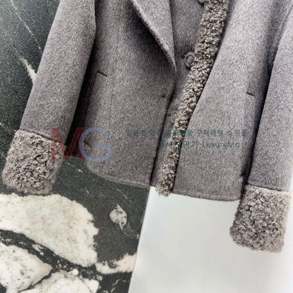 ���� ��**�� ��Ʈ LP562230-9