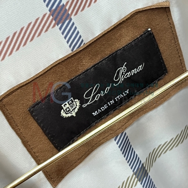 ���� �η�**�� ���� ��Ŷ LP1381663