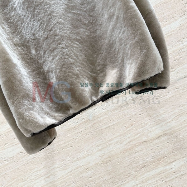  η** þ   LP23345054-11