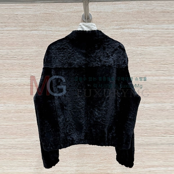  ο þ   LOW234080-5