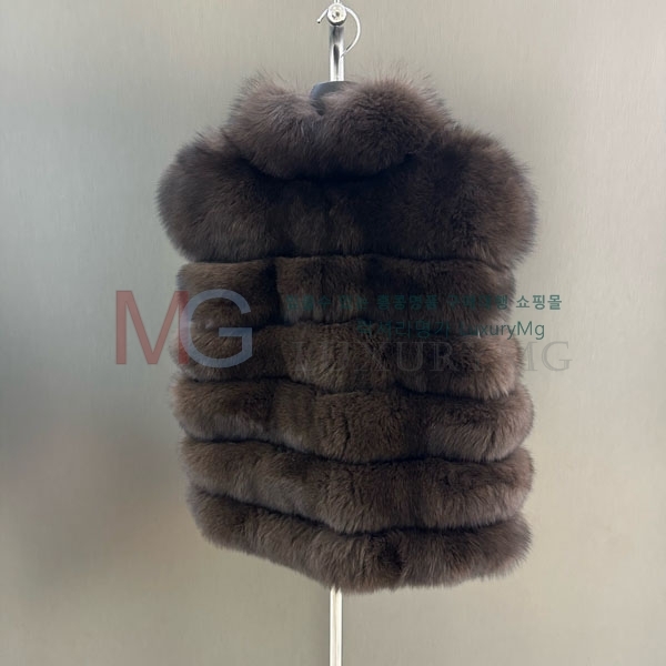   þ    DO8282306-9