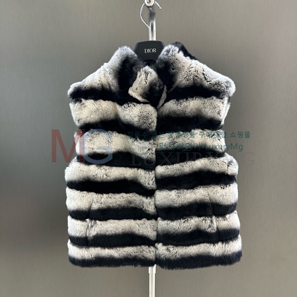   þ    DO8282306-12