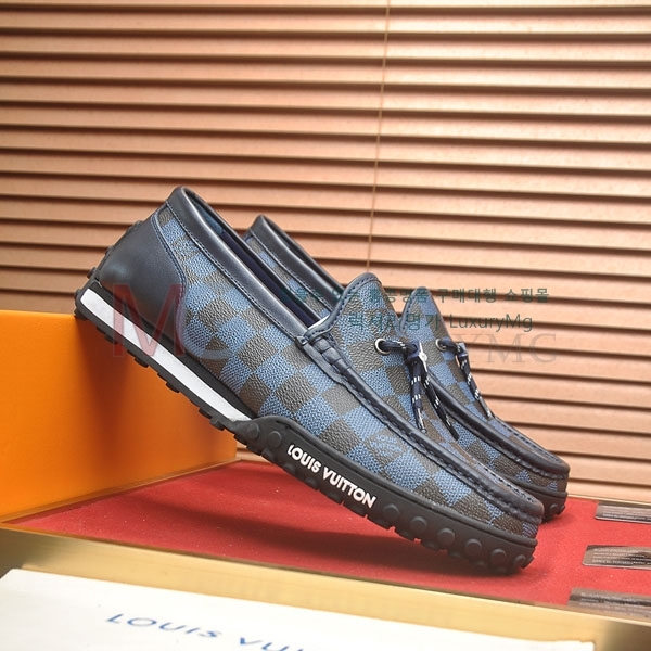  ̺ ĳ־  1LV303667-2