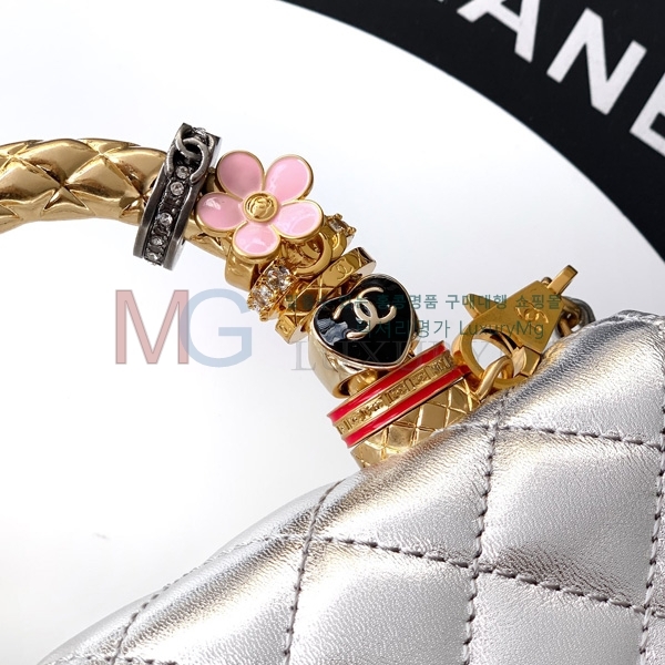 ��* �����ڵ� ���̴� �÷��� AS2215-202