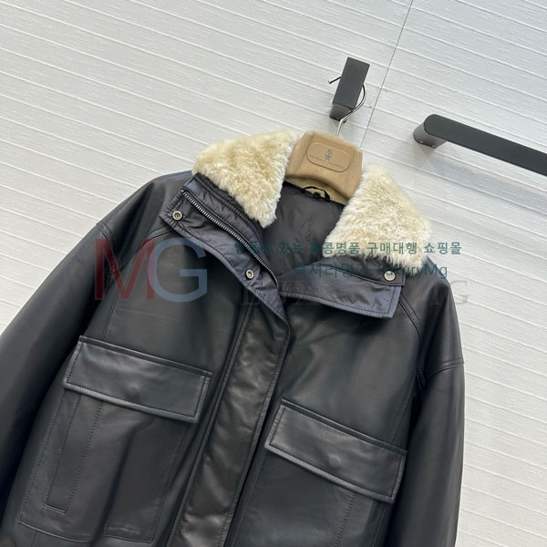 ���� ���ڷ� ��ġ�ڸ� �ٿ� �е� BC52343250-2