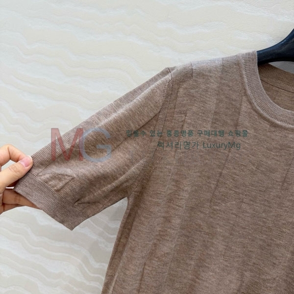 ���� �����޽� ���� Ƽ���� HE632683-5