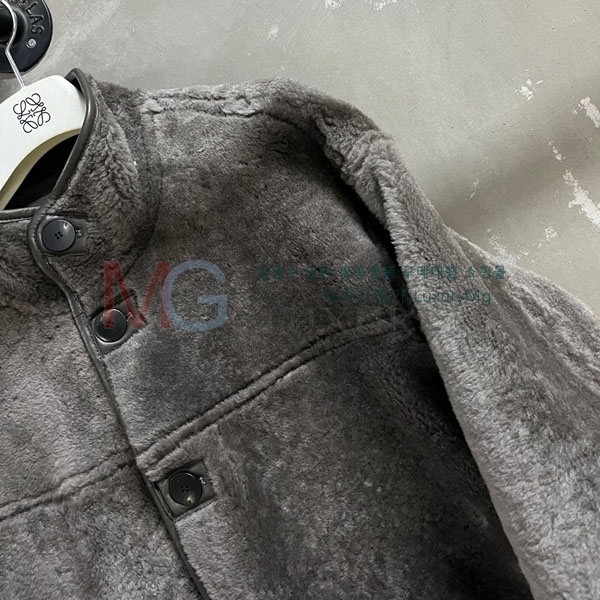 ���� �ο��� ��� �þ �� ���� LOW23404-7