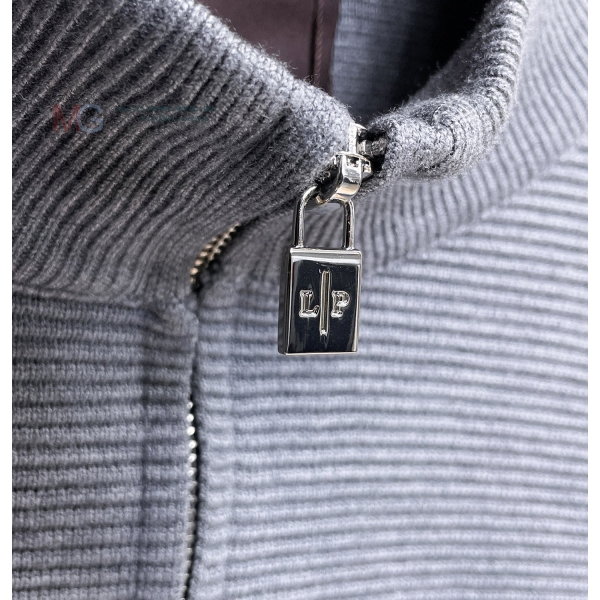 ���� �η�**�� ����� ���� LP646873-1