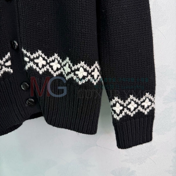 ���� �η�**�� ������ ����� LP325677-2