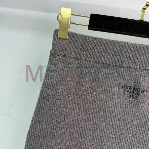 ���� ����� ��ĿƮ GV9134560-2