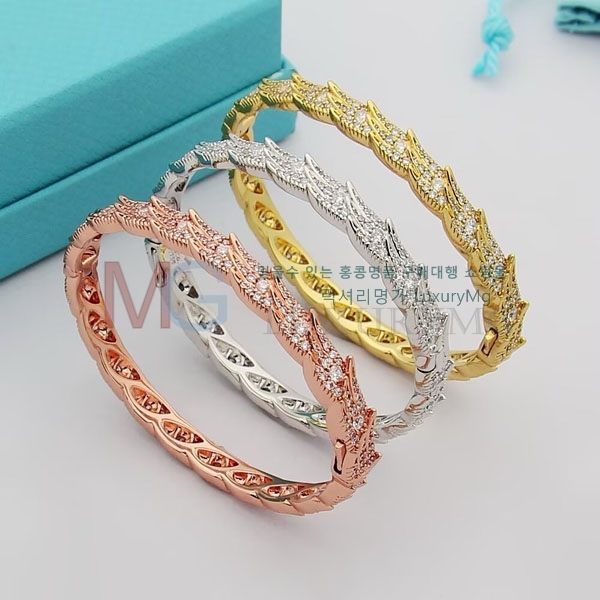 Ƽ�Ĵ� ���� �������� TF524504-3