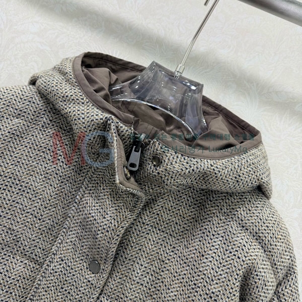 ���� ���ڷ� ��ġ�ڸ� ��� �ٿ� �е� BC4340349-2