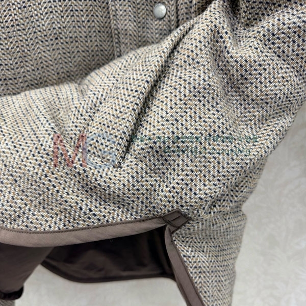 ���� ���ڷ� ��ġ�ڸ� ��� �ٿ� �е� BC4340349-2