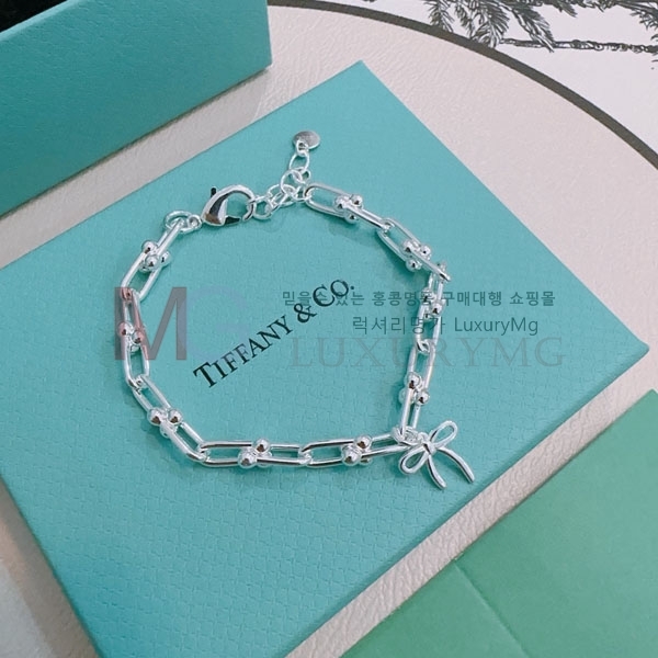 Ƽ�Ĵ� ���� �������� TF524504-10