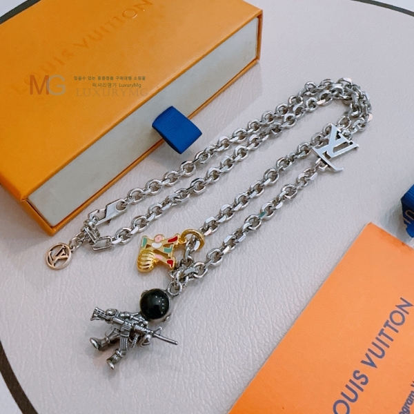 �������� ���̺��� ����� LV76234021-5