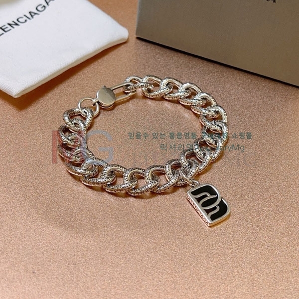 �������� �߷��þư� ���� BA44560-2