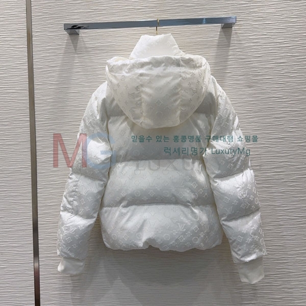 ���� ���̺��� �ٿ� �е� LV2145606-4