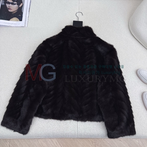 ���� �η�**�� ��Ŷ LP340343-7