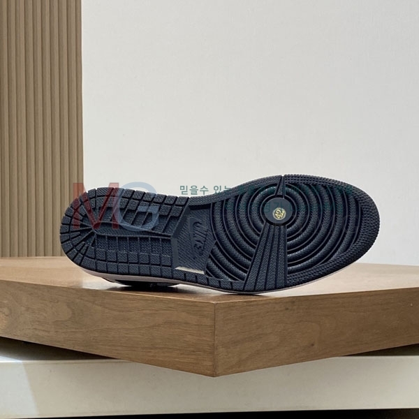 ���� ����*�� ����Ŀ�� 8LV60055-1