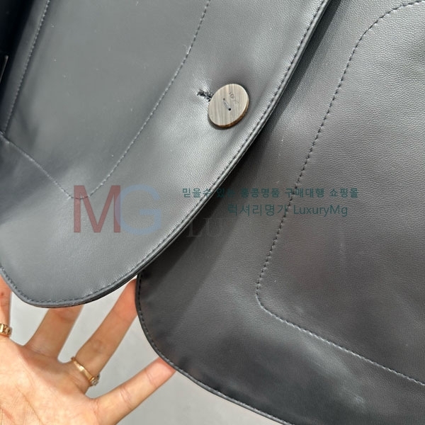  ο ٿ е 簡  LOW45064-7