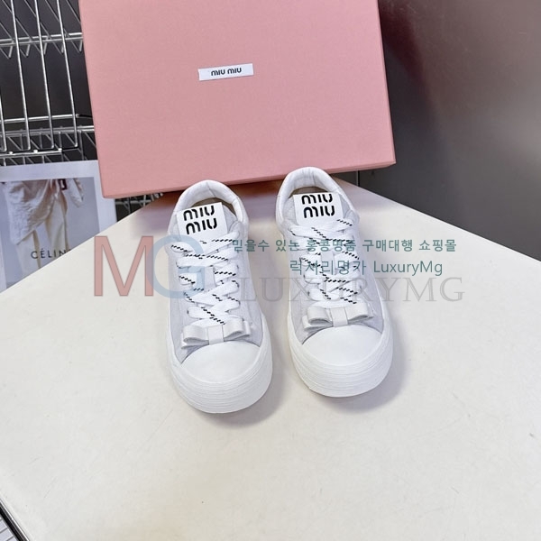 ���� �̿�̿� ����Ŀ�� MI3308801-3