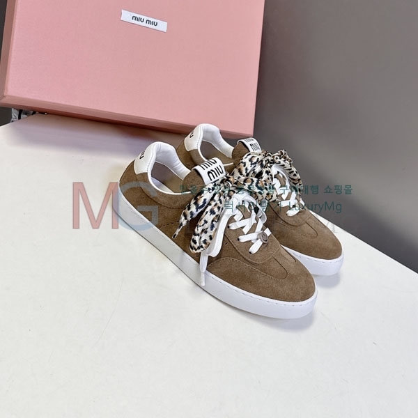 ���� �̿�̿� ����Ŀ�� MI3308802-1