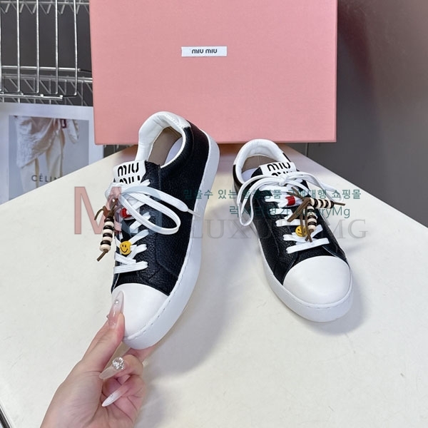 ���� �̿�̿� ����Ŀ�� MI3308802-4