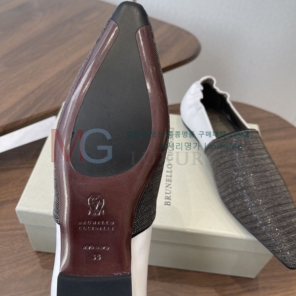 ���� ���ڷ� ��ġ�ڸ� ���� BL559046-3