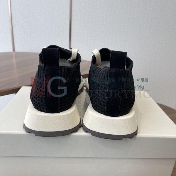 ���� ���ڷ� ��ġ�ڸ� ����Ŀ�� BL559049-3