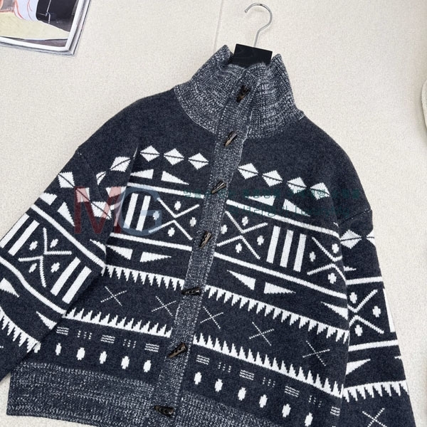 ���� �η�**�� ������ LP323400-4