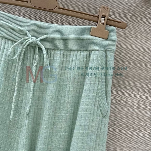 ���� �η�**�� ��Ʈ LP2824560-5