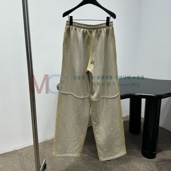 �������� �˷���� �� ���� AW56044-4