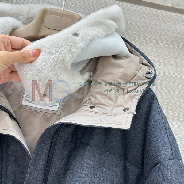 ���� ���ڷ� ��ġ�ڸ� �ٿ� �е� BC56568-6