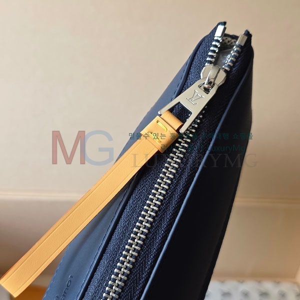 ���̺��� �Ŀ�ġ M26827-2