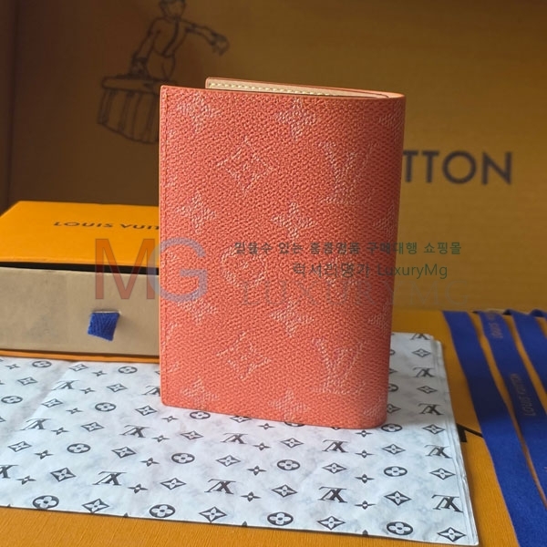 ���̺��� �н���Ʈ Ŀ�� �������� M26831-2