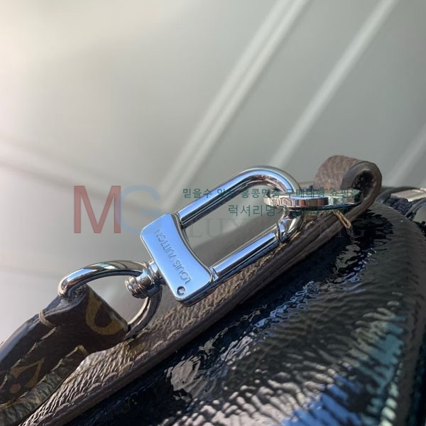 ���̺��� �ͽ������� PM M27920-1