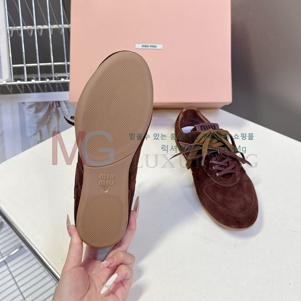 ���� �̿�̿� ����Ŀ�� MI3378924-3