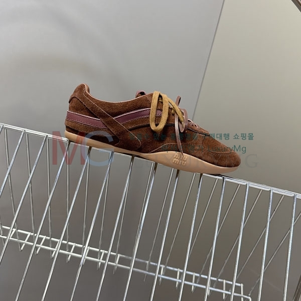 ���� �̿�̿� ����Ŀ�� MI3378924-3