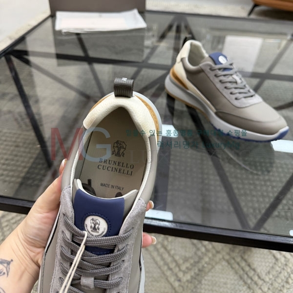  ���� ���ڷ� ��ġ�ڸ� ����Ŀ�� B666321-8