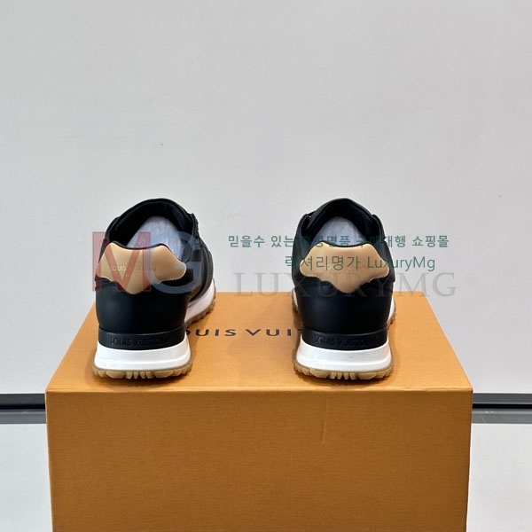 ���� ���̺��� ����Ŀ�� LV26982223-4