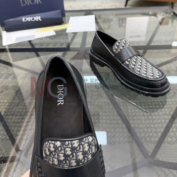 ���� ��� ���� D3R60002