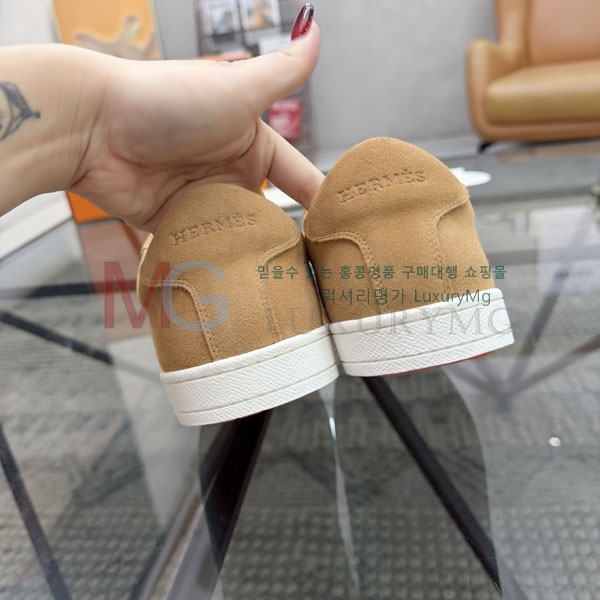 ���� �����޽� ����Ŀ�� HK669021