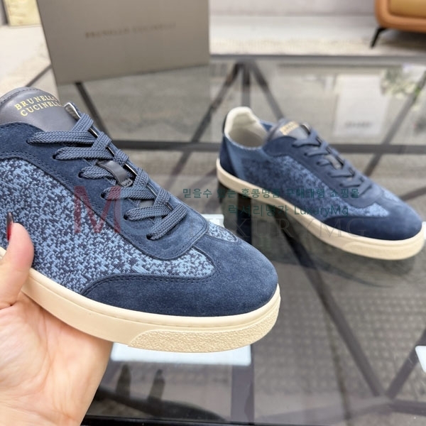 ���� ���ڷ� ��ġ�ڸ� ����Ŀ�� B3C10440-8