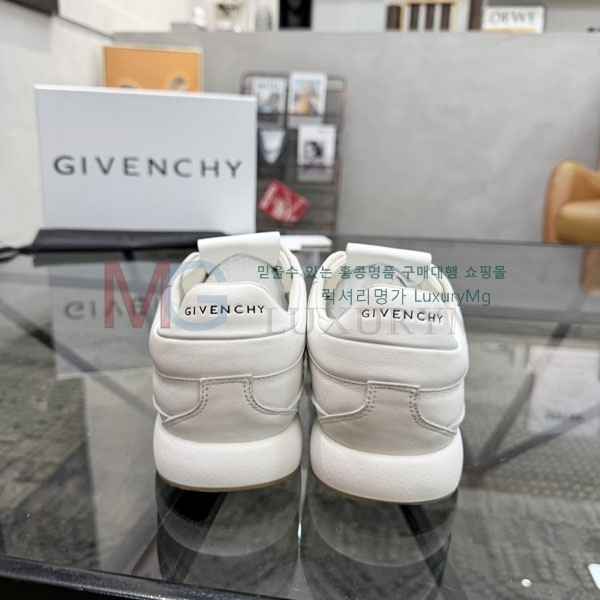 ���� ����� ����Ŀ�� A6900905-2